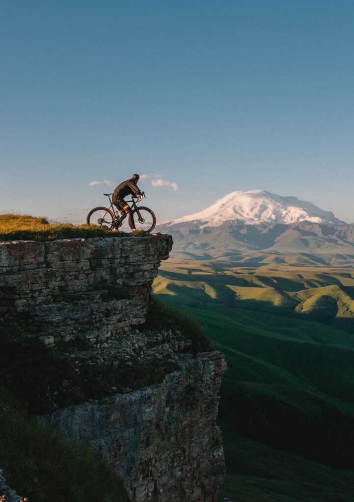 cyclist-over-cliff